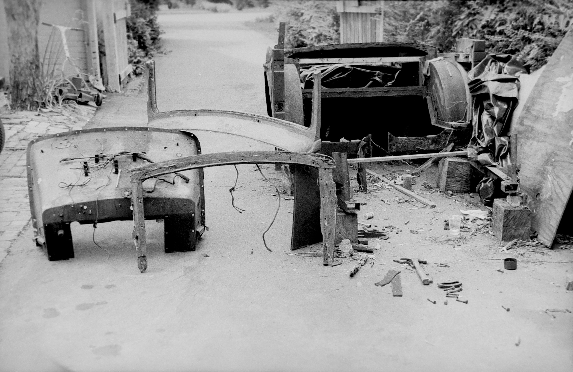 VA 2328 disassembled